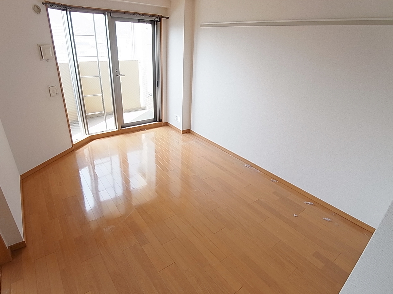 Other room space. Flooring ・ Joinery ・ Material is Dewa if sale