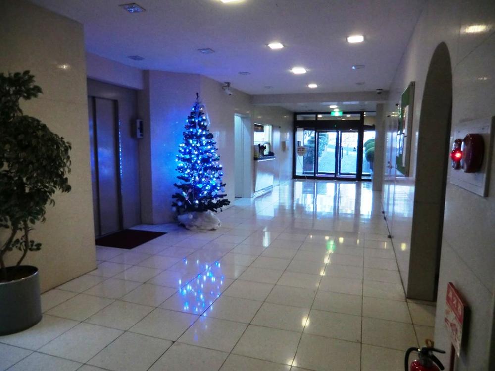 lobby. Maison Kitano Common areas