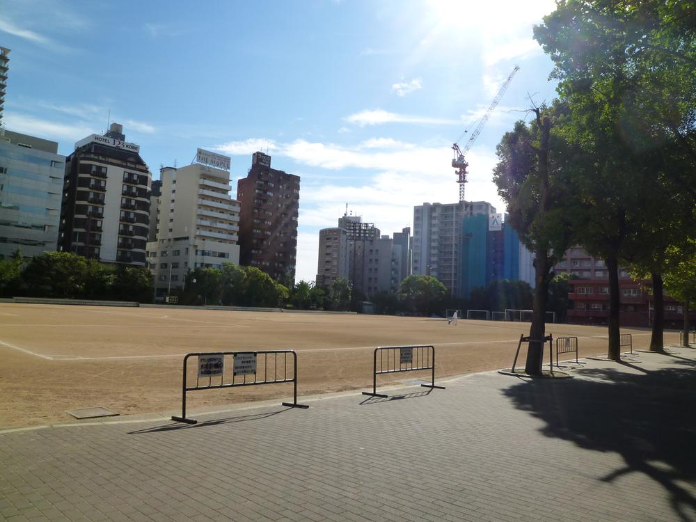 park. 50m to Isogami park