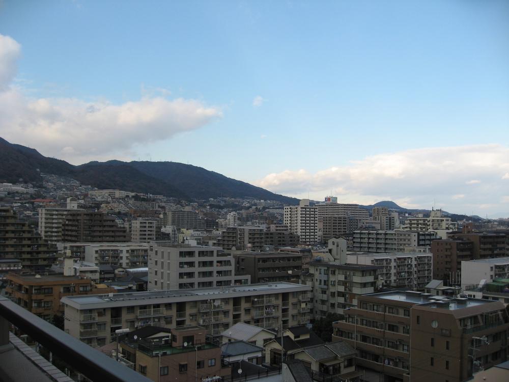 View photos from the dwelling unit. View from the site (December 2013) Shooting
