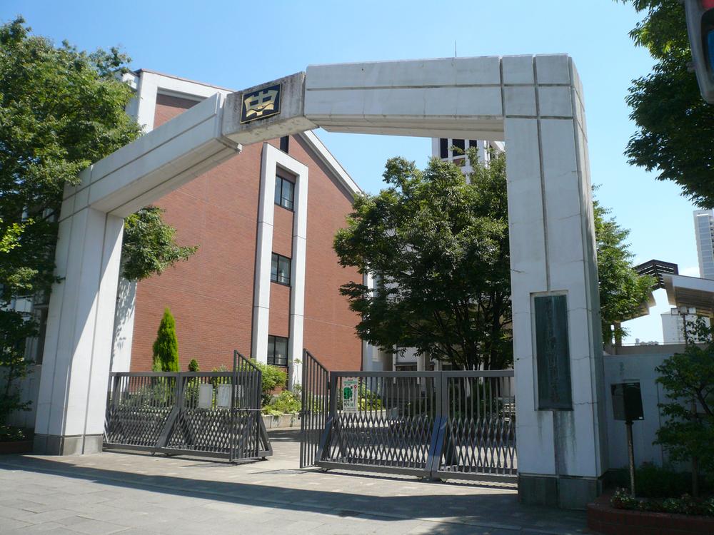 Junior high school. 856m to Kobe Municipal Mukainada junior high school