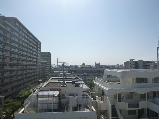 View photos from the dwelling unit.  ■ View photos (south side)