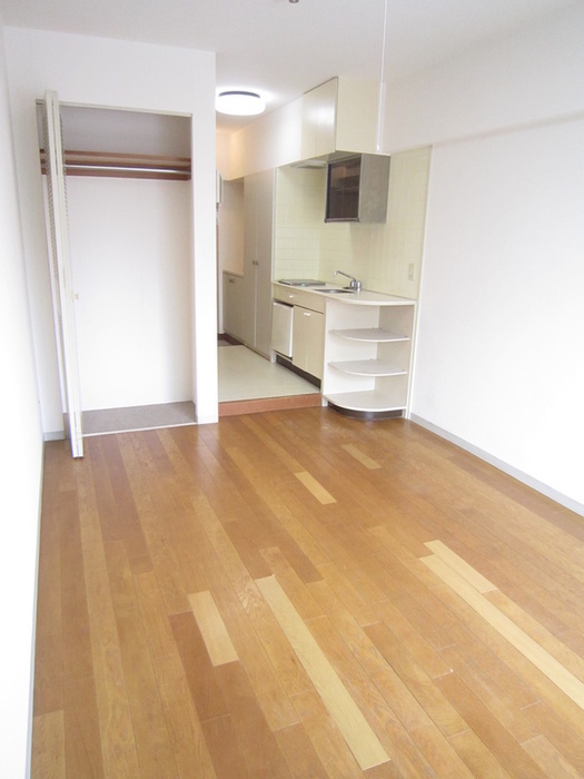 Living and room