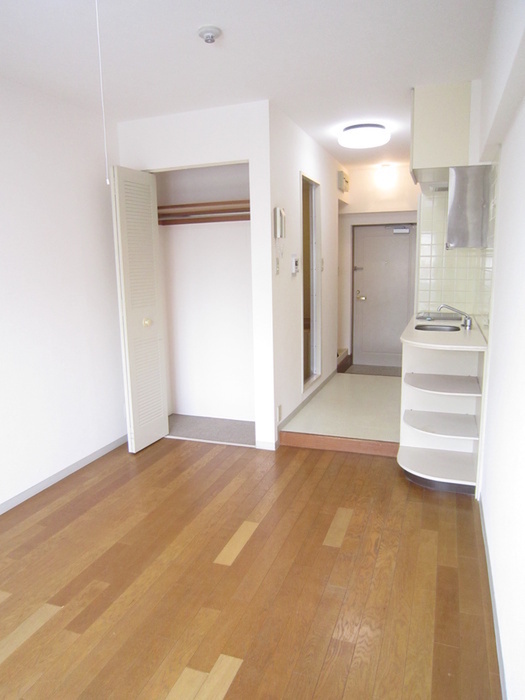 Living and room