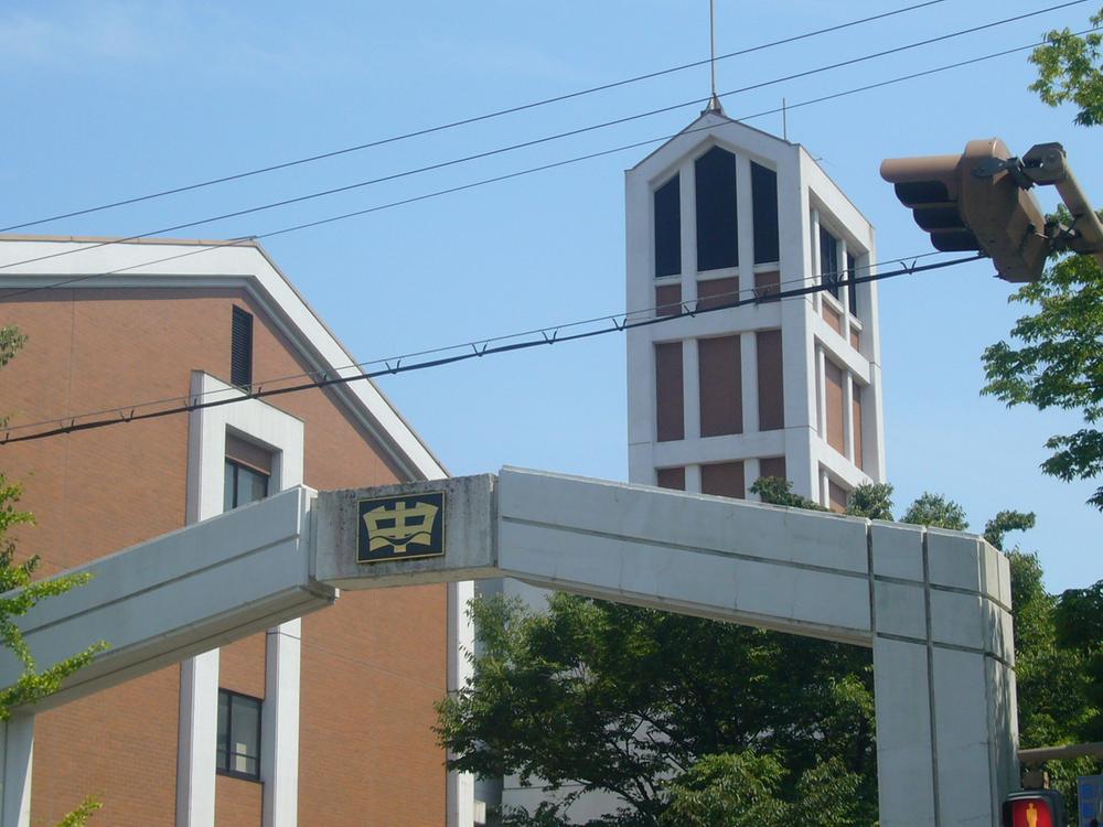 Junior high school. 1097m to Kobe Municipal Mukainada junior high school