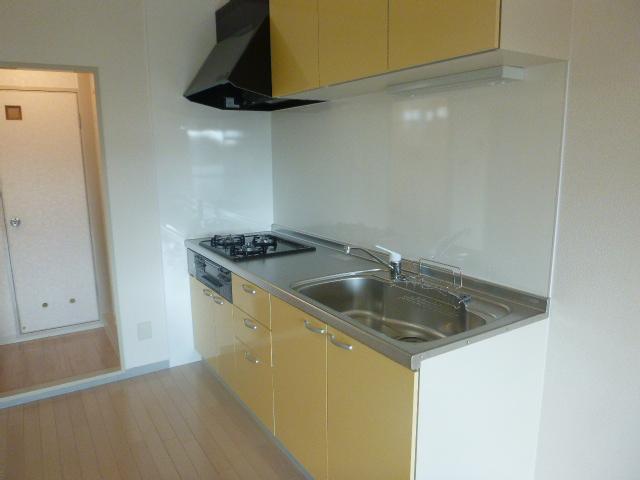 Kitchen.  ■ kitchen