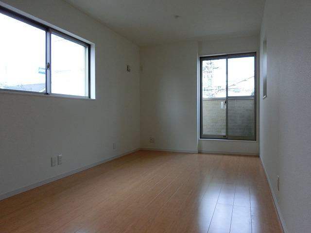 Living. Indoor (11 May 2013) Shooting