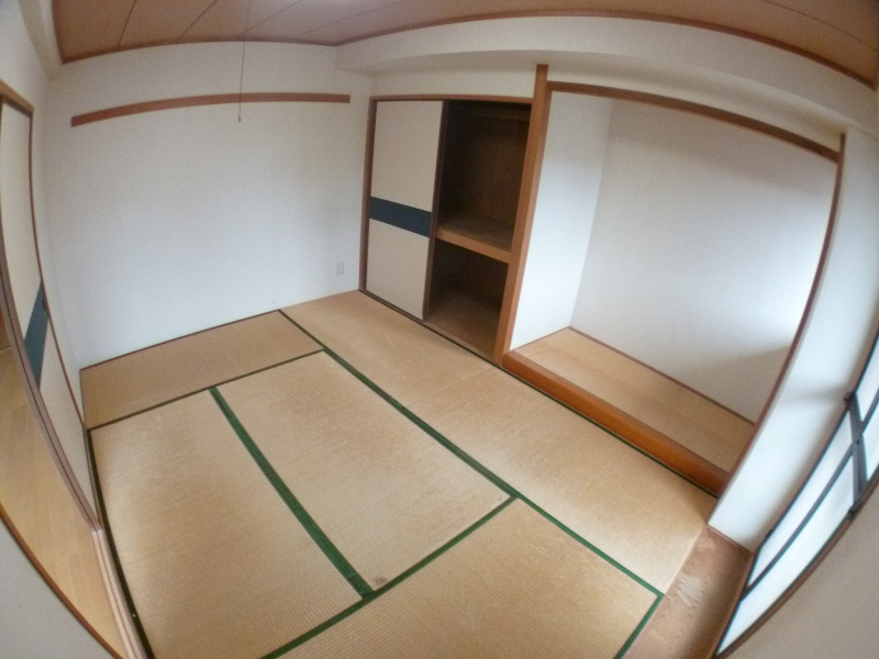 Other room space. Japanese-style room is a bright south-facing.