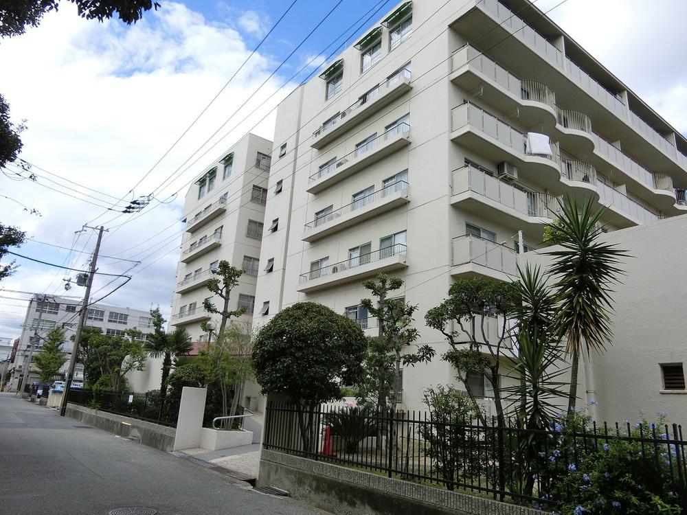 Kobe, Hyogo Prefecture Higashinada Uozakinaka cho