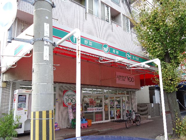 Convenience store. STORE100 Kobe Mikage shop until the (convenience store) 348m