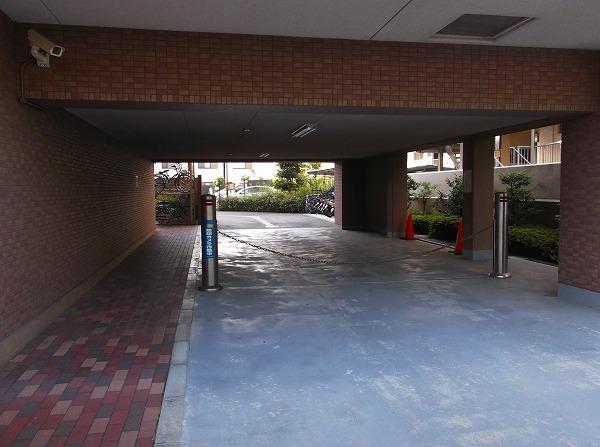 Other common areas. Parking entrance
