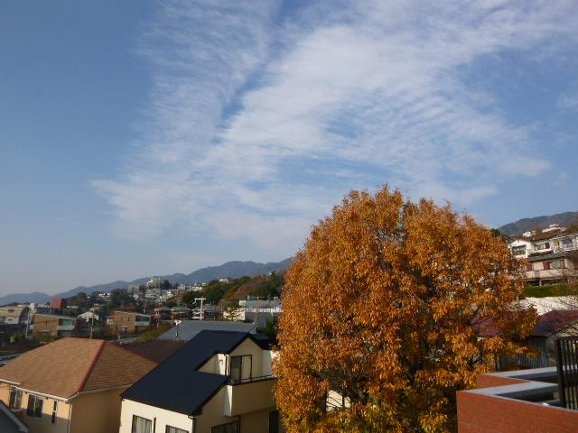 View photos from the dwelling unit.  ■ Views from Osaka to Rokko