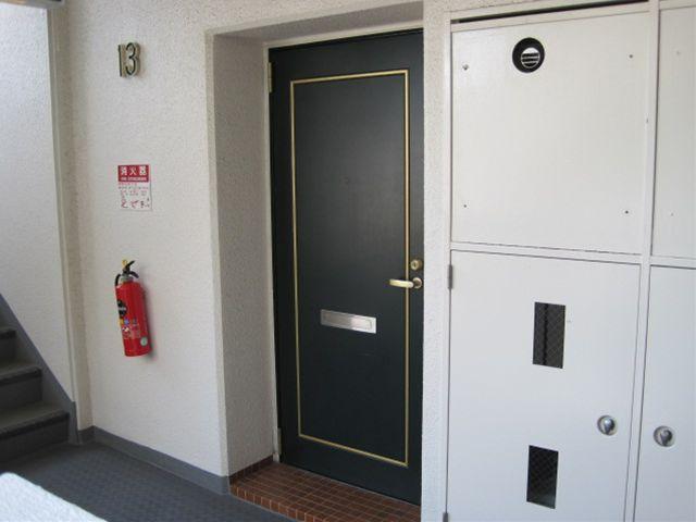 Entrance. Corridor