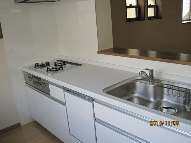 Same specifications photo (kitchen). Specification of the other site of the Brethren