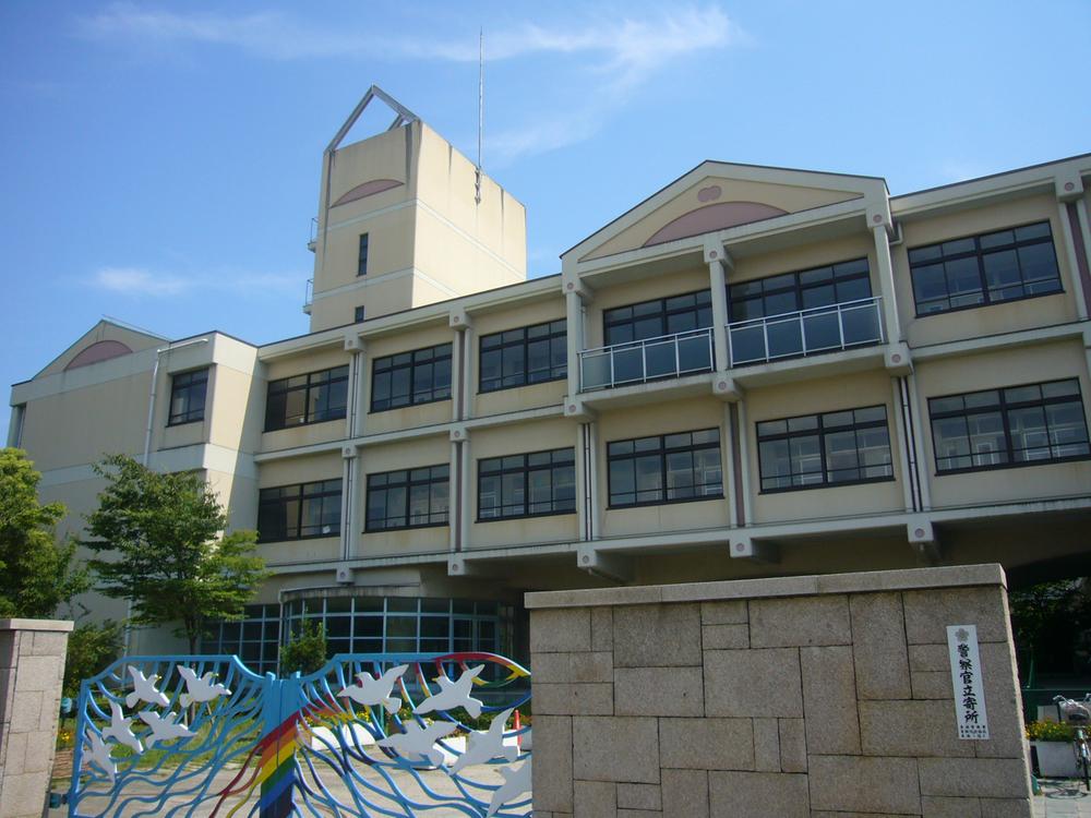 Primary school. 878m to Kobe Municipal Rokko Island Elementary School