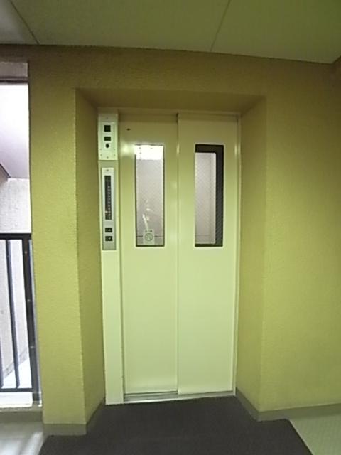 Other common areas. Elevator