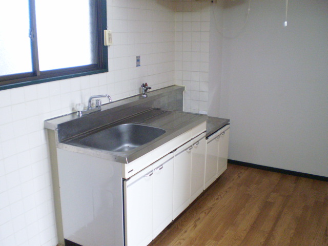 Kitchen. Two-burner gas stove installation Allowed