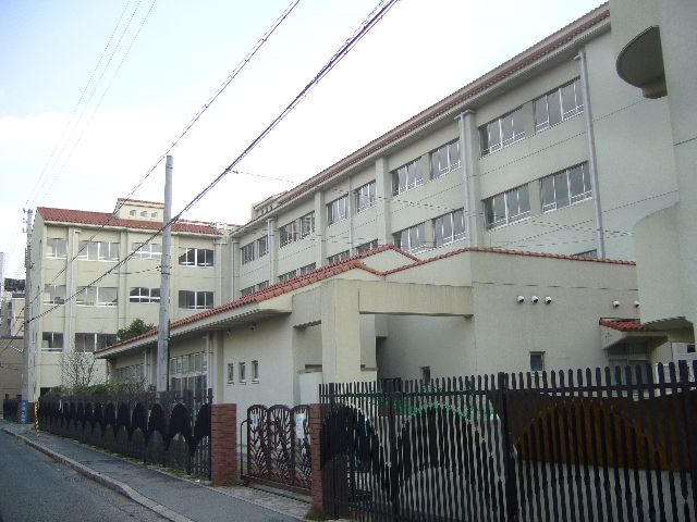Primary school. 1100m to Kobe Municipal Honjo elementary school (elementary school)