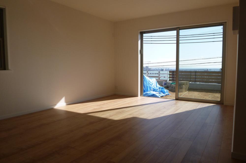 Non-living room.  ■ Western style room