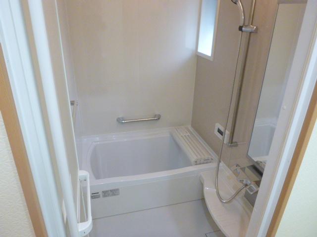 Bathroom.  ■ Bathroom with bathroom heating dryer