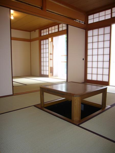 Non-living room. Japanese-style photo 1