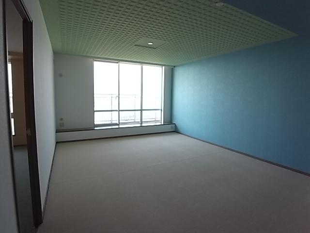 Non-living room