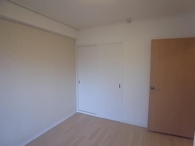 Non-living room