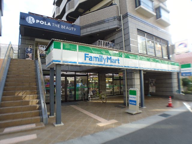 Convenience store. FamilyMart JR Sumiyoshi Station Higashiten (convenience store) to 293m