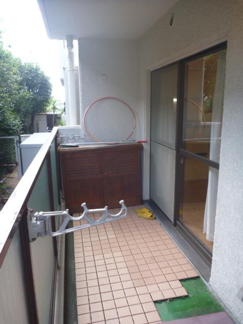 Balcony. Local (10 May 2013) Shooting