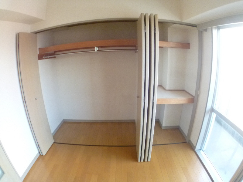 Kobe, Hyogo Prefecture Higashinada Tanaka-cho, 2