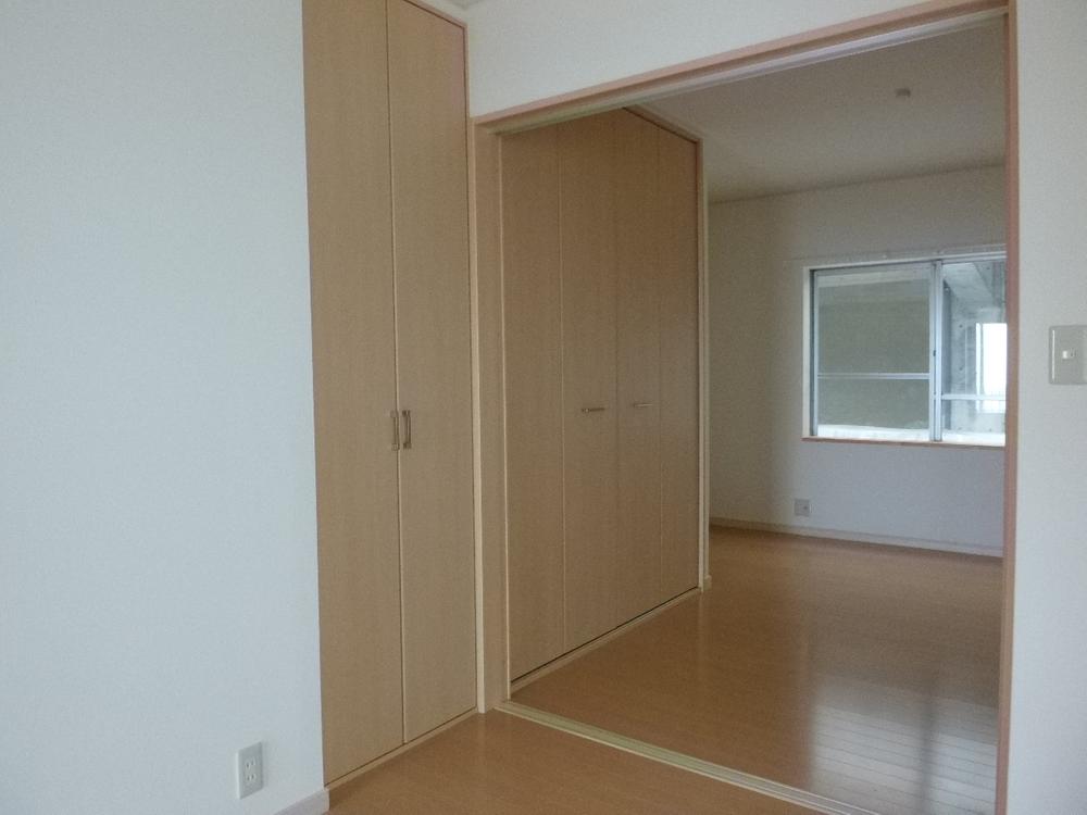 Non-living room.  ■ Second floor Western-style housing