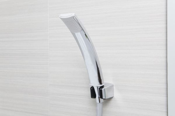 Bathing-wash room.  [shower head] Stylish shower head of metal tone has been adopted (same specifications)