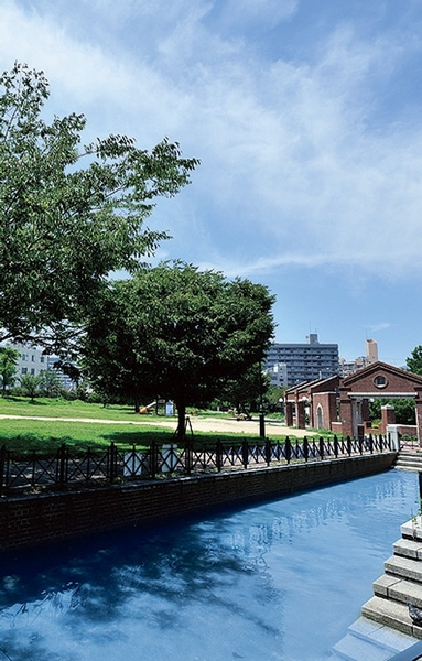  [park] Guests can enjoy a stroll, Also nearby park that can Asobaseru children. Matsubara park to walk in 5 minutes ・ There is such Akiraoya park, Photos of Canal Town Hyogo Canal (Canal) Hyogo Station Continued from space along the South Park