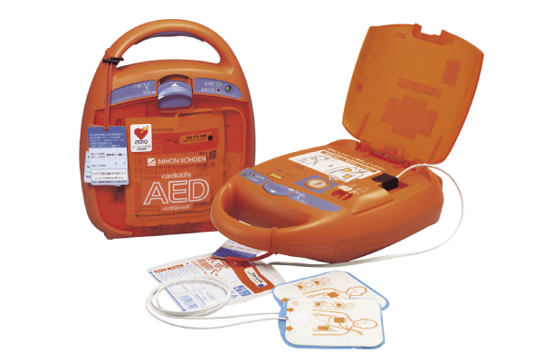 earthquake ・ Disaster-prevention measures.  [AED (automated external defibrillator)] In preparation for the event of an emergency, Medical equipment "AED" have been installed in order to perform a life-saving treatment in the early treatment is required field in 1 minute 1 second (same specifications / In the 1F independent entrance)