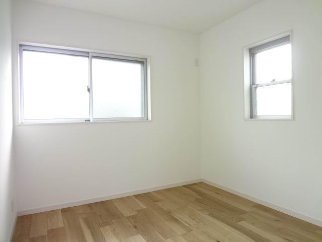 Non-living room. 1 Kaiyoshitsu 5.37 Pledge. Yang This good at MinamiMuko. It is with a closet. 
