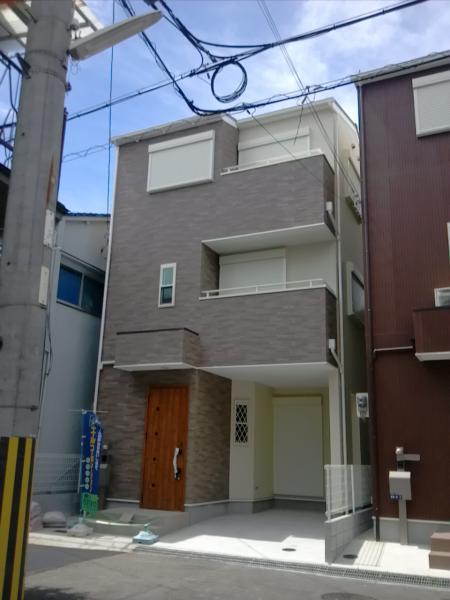 Local appearance photo