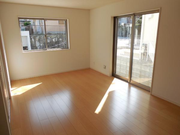 Living. Bright living room flooring! 
