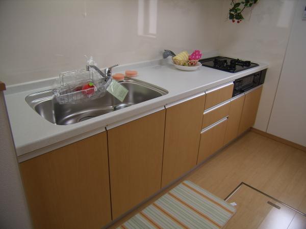 Same specifications photo (kitchen)