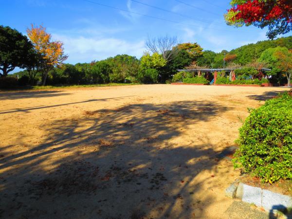park. Located about 2 minutes 160m walk to Higashiarinodai East Park, Holiday is try Furea' your child?