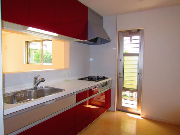 Same specifications photo (kitchen). The company construction cases kitchen