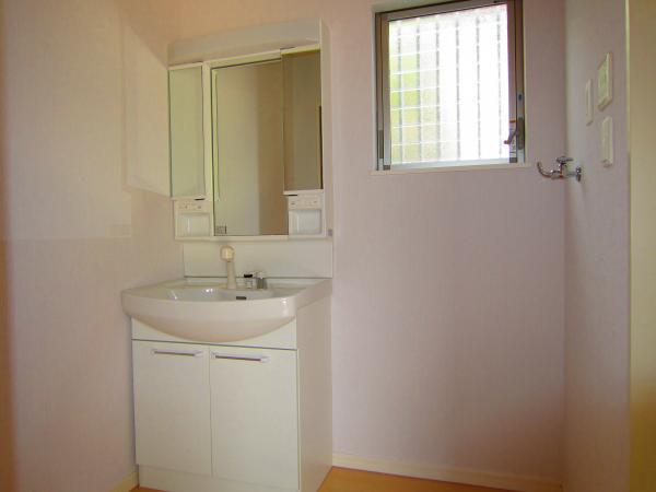 Same specifications photos (Other introspection). The company construction cases washroom