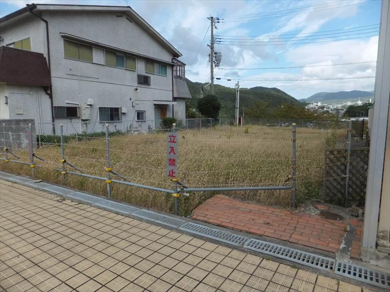 Local land photo. Land: 230.91 sq m (69.85 square meters) frontage widely, Day is good. 