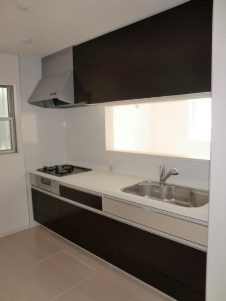 Same specifications photo (kitchen)