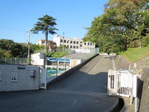 Primary school. Arima to elementary school (elementary school) 524m