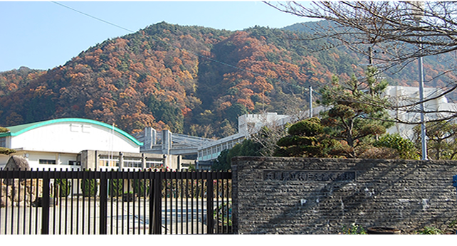 high school ・ College. Prefectural Kobekita high school (high school ・ NCT) to 1235m