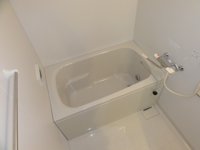 Bath. Add-fired function ・ With bathroom dryer ☆