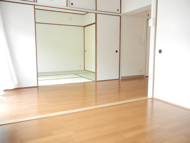 Other room space. Is a popular floor plan to honeymoon-like and family ☆ 彡