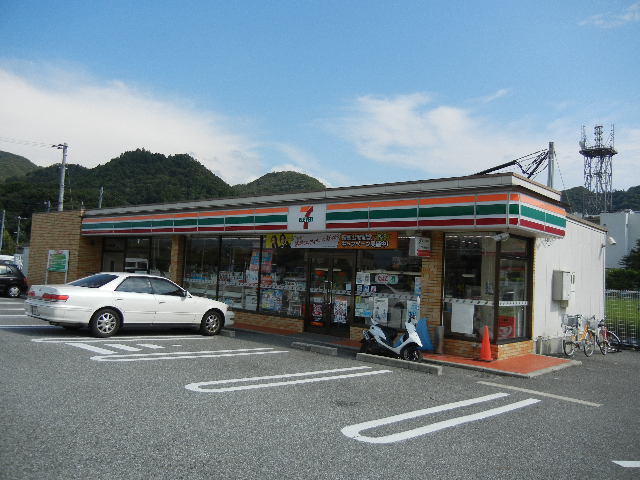 Convenience store. Seven-Eleven Kobe Yes Noguchi store (convenience store) to 841m