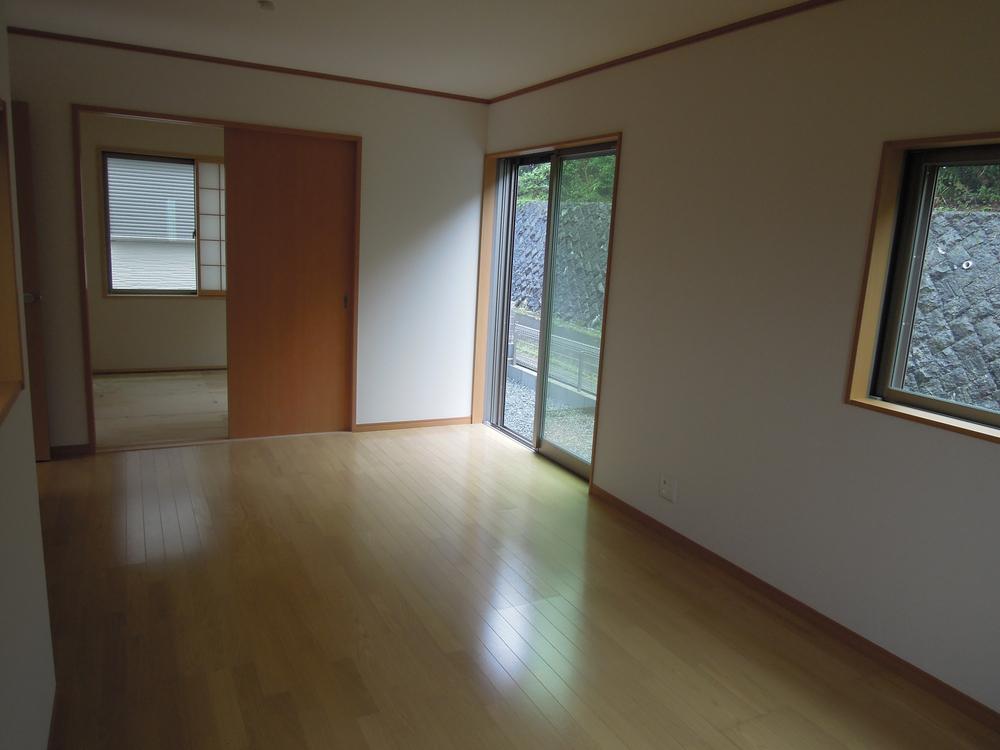 Living. Room (August 2013) Shooting