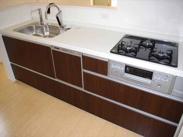 Kitchen. It is a popular counter system Kitchen! (B No. land)